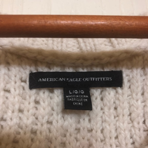 American Eagle Outfitters (AEO) Cozy Cream Sweater - Picture 4 of 5